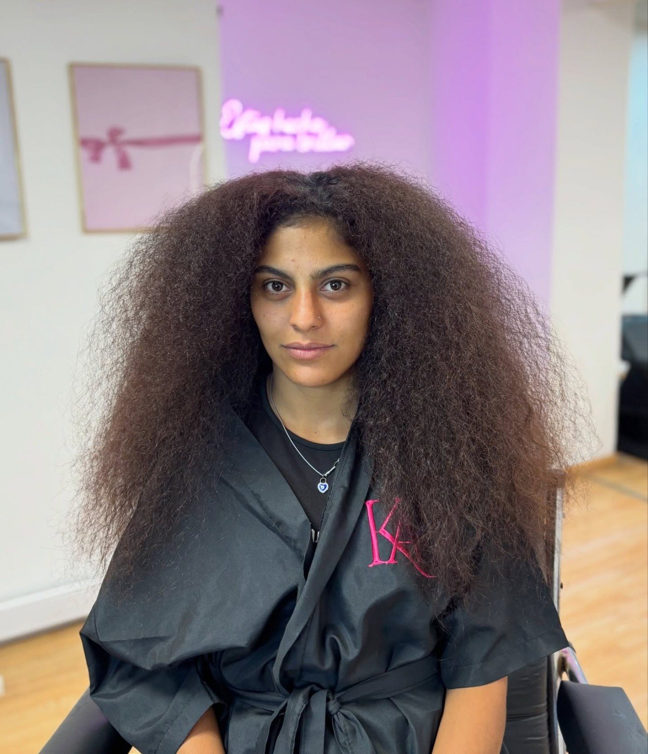 Cabello con volumen antes